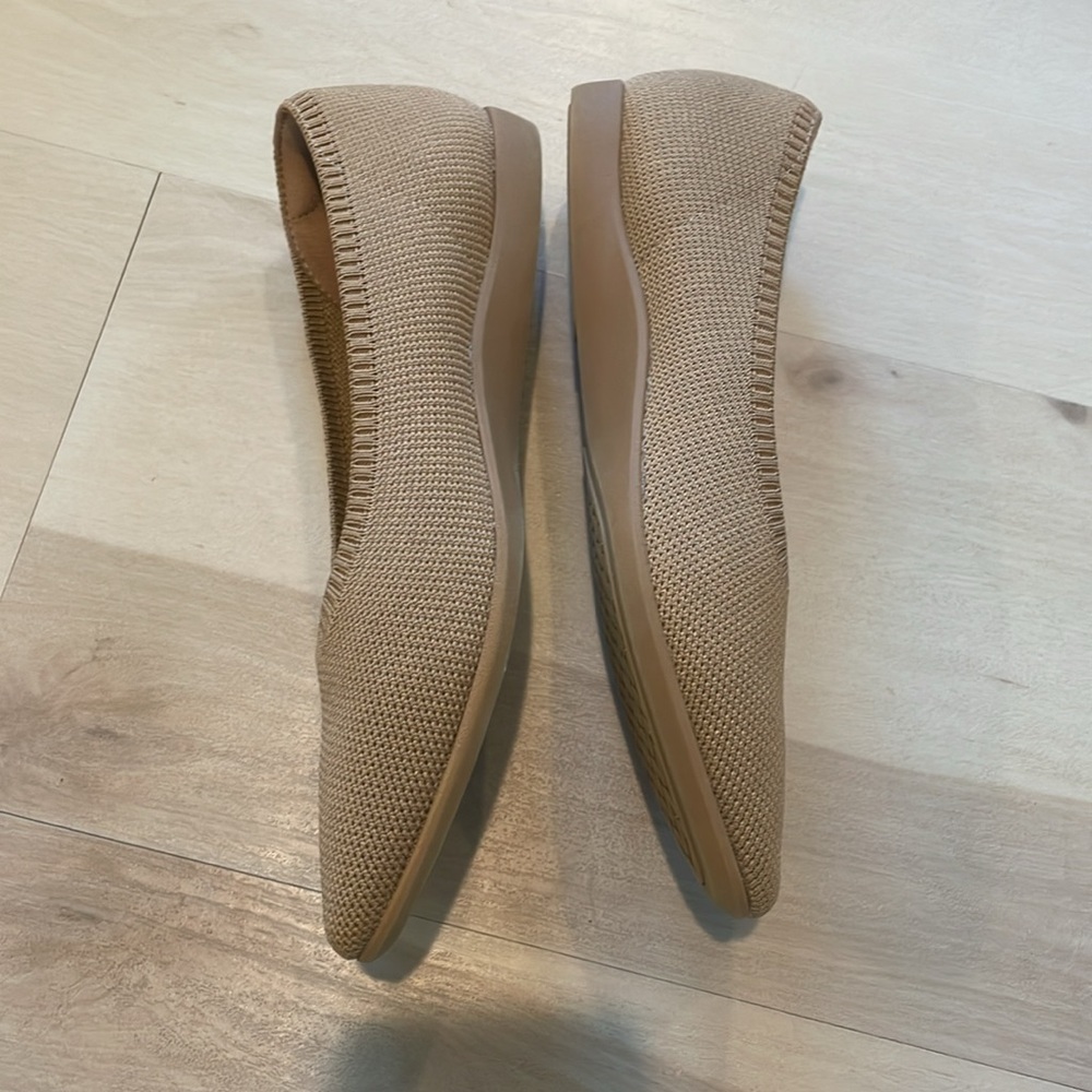 Vivaia Woven Pointed Toe Ballet Flat - Picture 6 of 13
